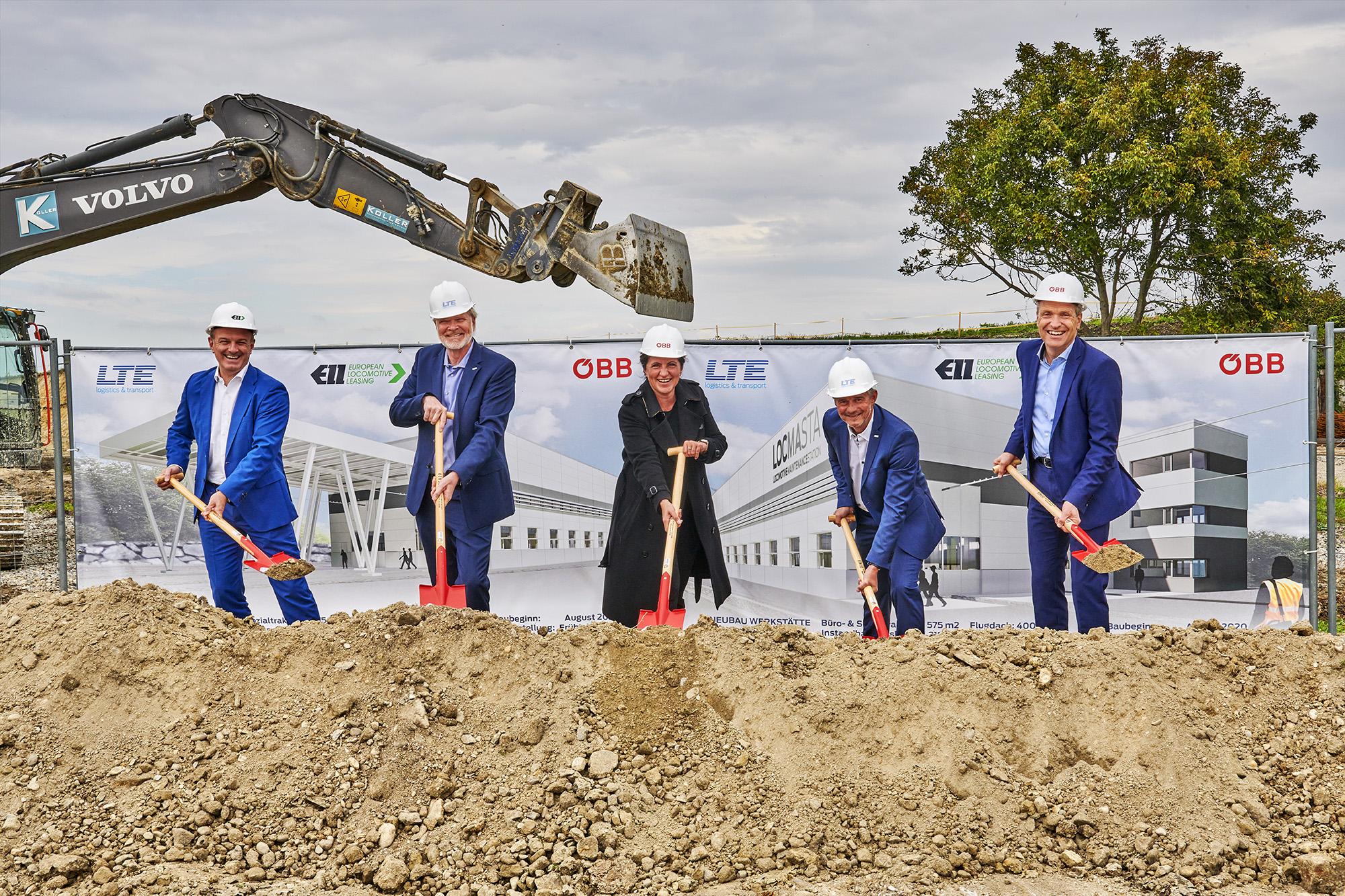 (fltr) Christoph Katzensteiner (CEO ELL), Andreas Mandl (CEO LTE-group), Sandra Karl-Gottbauer (ÖBB), Michael Benda (CFO LTE-group), Kai Brüggemann (ÖBB)