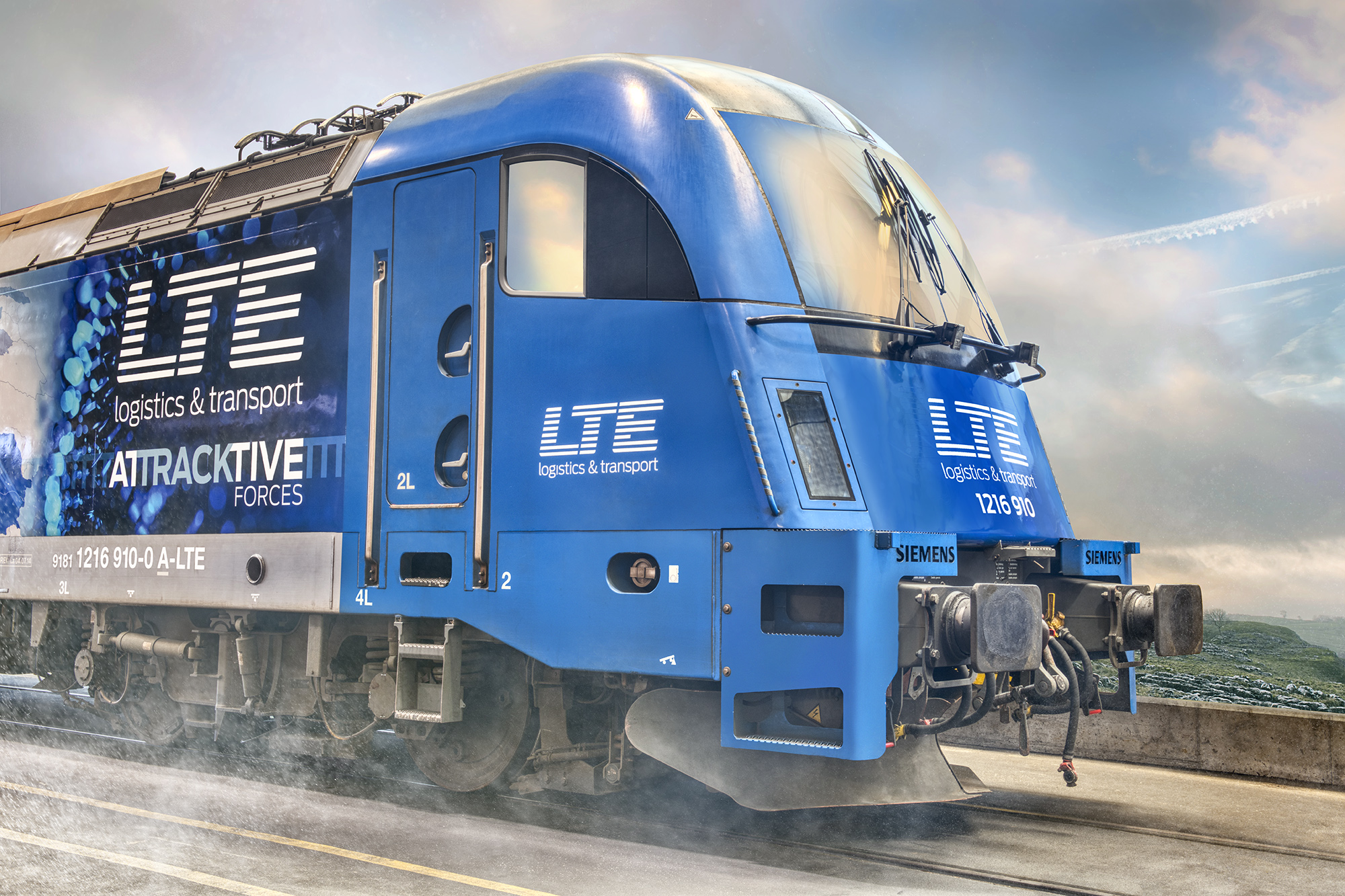 Attracktive Forces | LTE P. Strobl