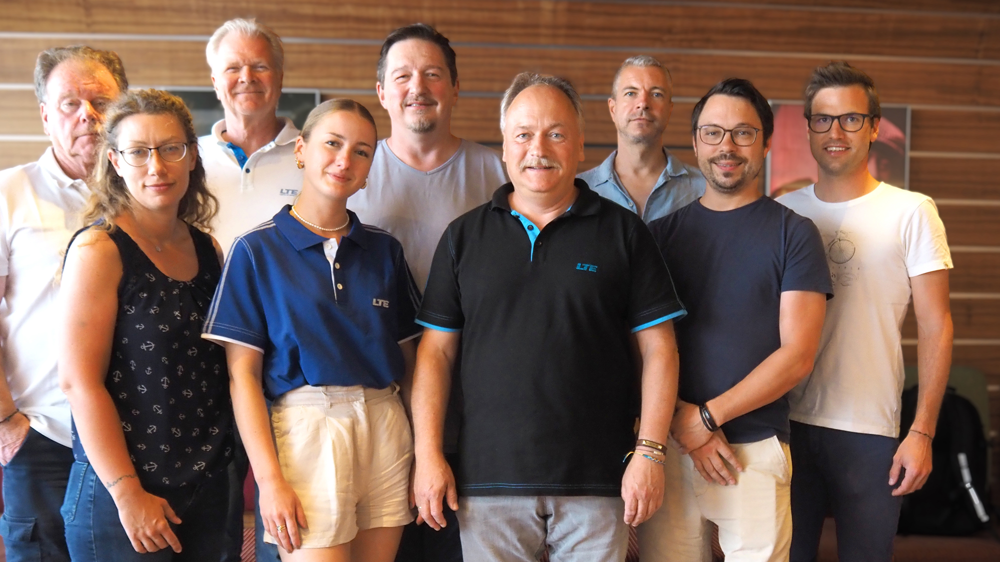 (from left) front row: Carina Wratschko, Judith Vogt, Karl-Heinz Vogt, Bernhard Sabathi; back row: Rudolf Scharf (QA), Andreas Mandl, Heinrich Juritsch, Ronald Meitz, Florian Münzer | LTE-group